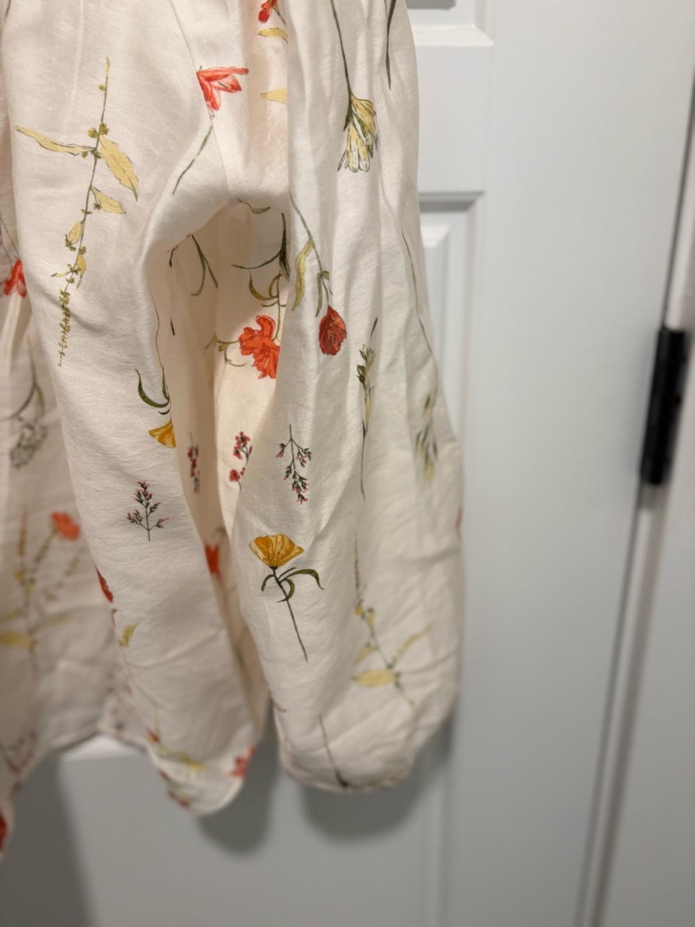 H&M Cream Floral Peasant Top with Orange and Yellow Accents - Picture 4 of 4